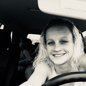 Meet your Posher, Renee